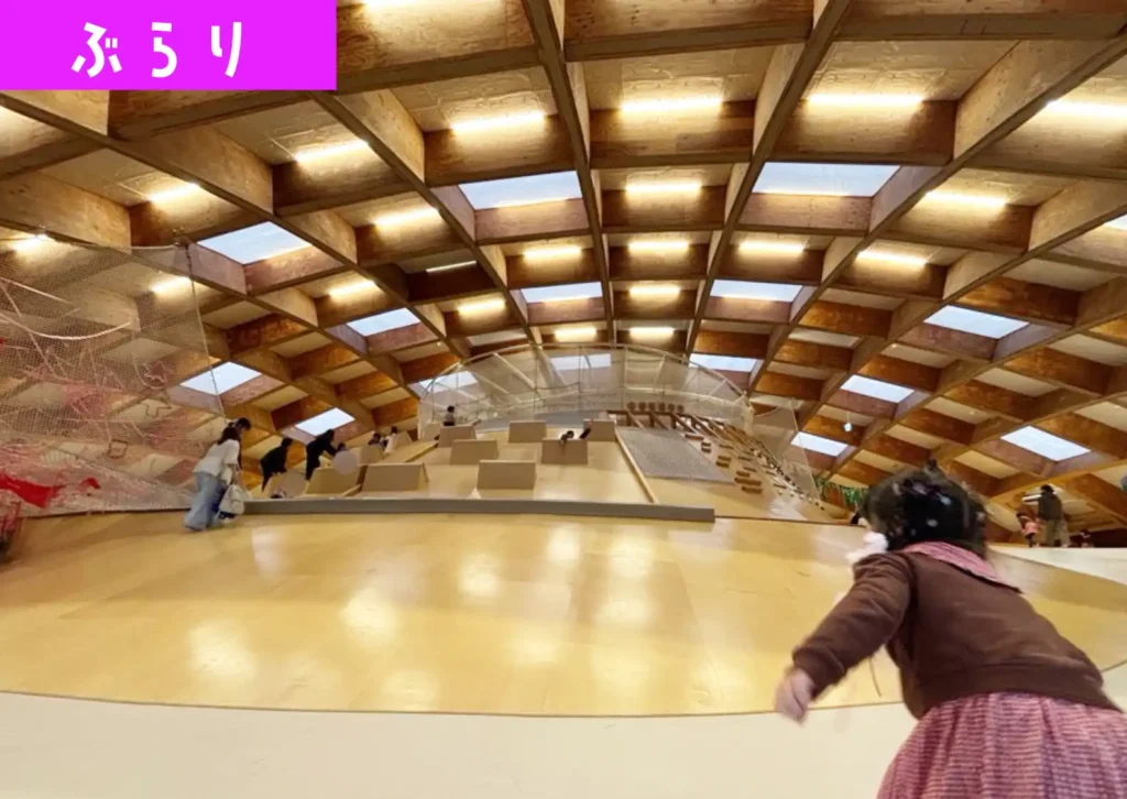 バーンフュージョンソライ館内の「アソビバ」の様子