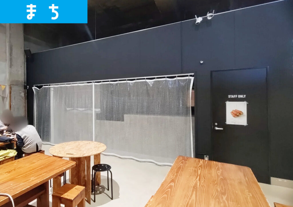 サカタント内の新店「liil（リール）」がOPENするテナントの外観