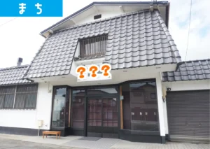 酒田市松山の元・菓子舗櫻田の建物
